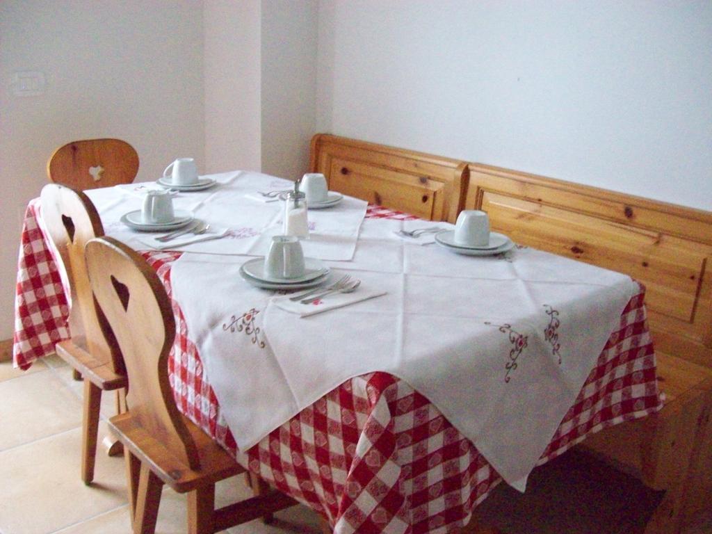 Вилла Agritur Rizzi Di Inama Ugo Коредо Номер фото